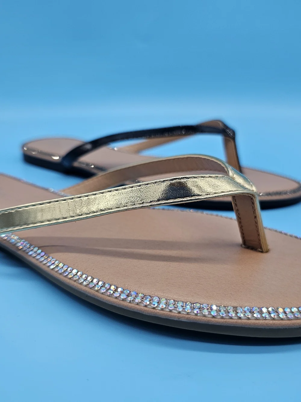 Women’s Metallic Gold Rhinestone Trim Flip Flop Sandals - Picture 3 of 6
